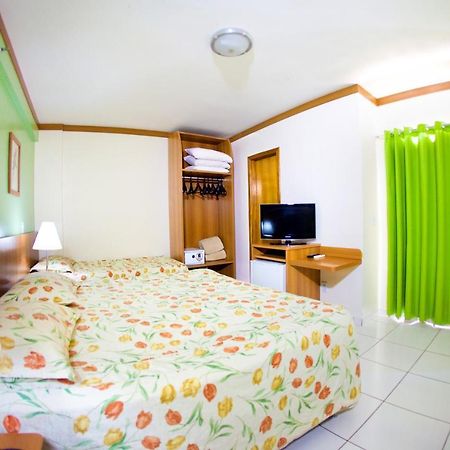 Golden Dolphin Grand Hotel Oficial Caldas Novas Exterior foto