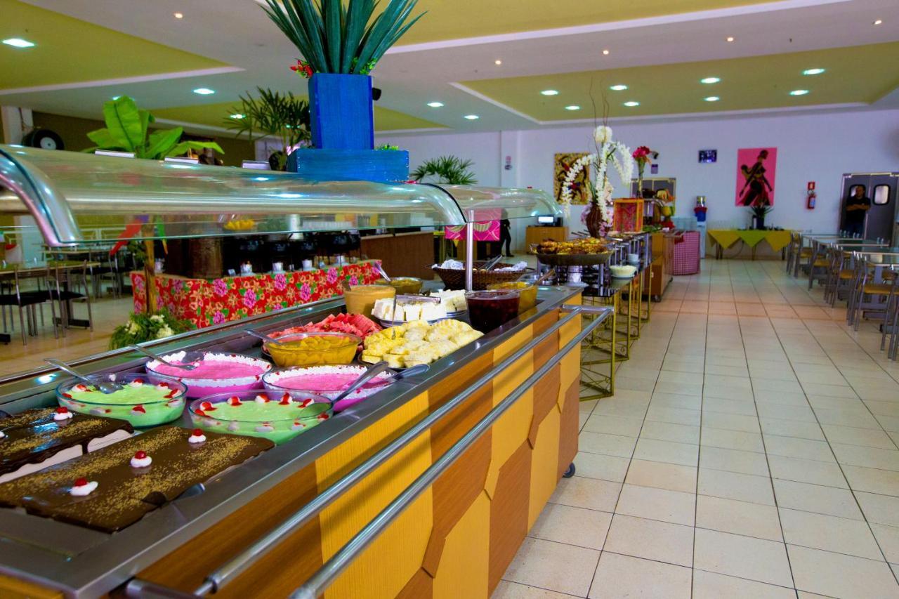 Golden Dolphin Grand Hotel Oficial Caldas Novas Exterior foto